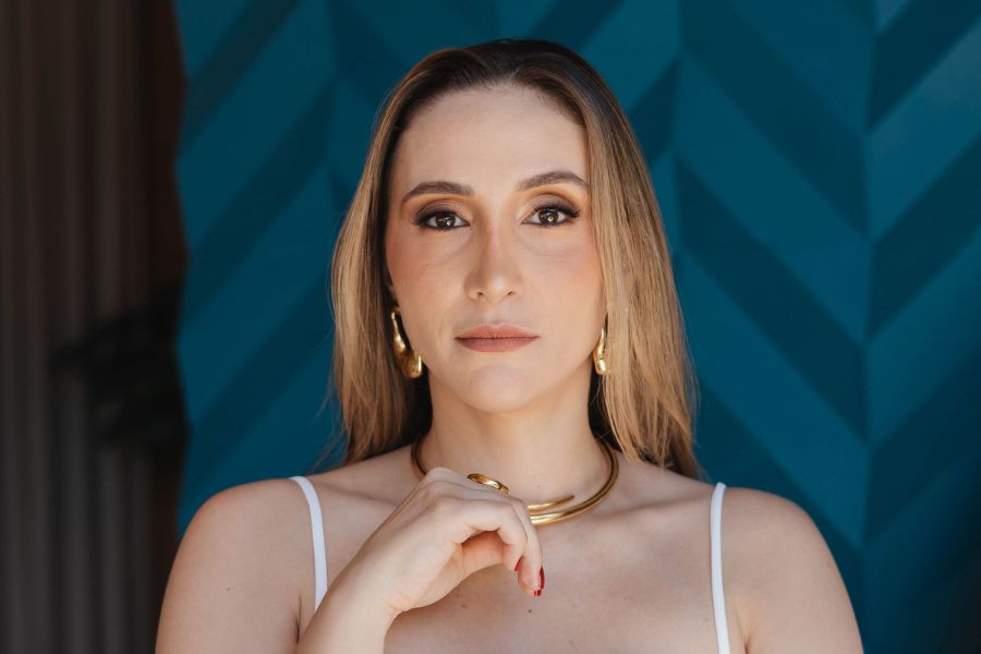 Deborah Rocha - Profissional